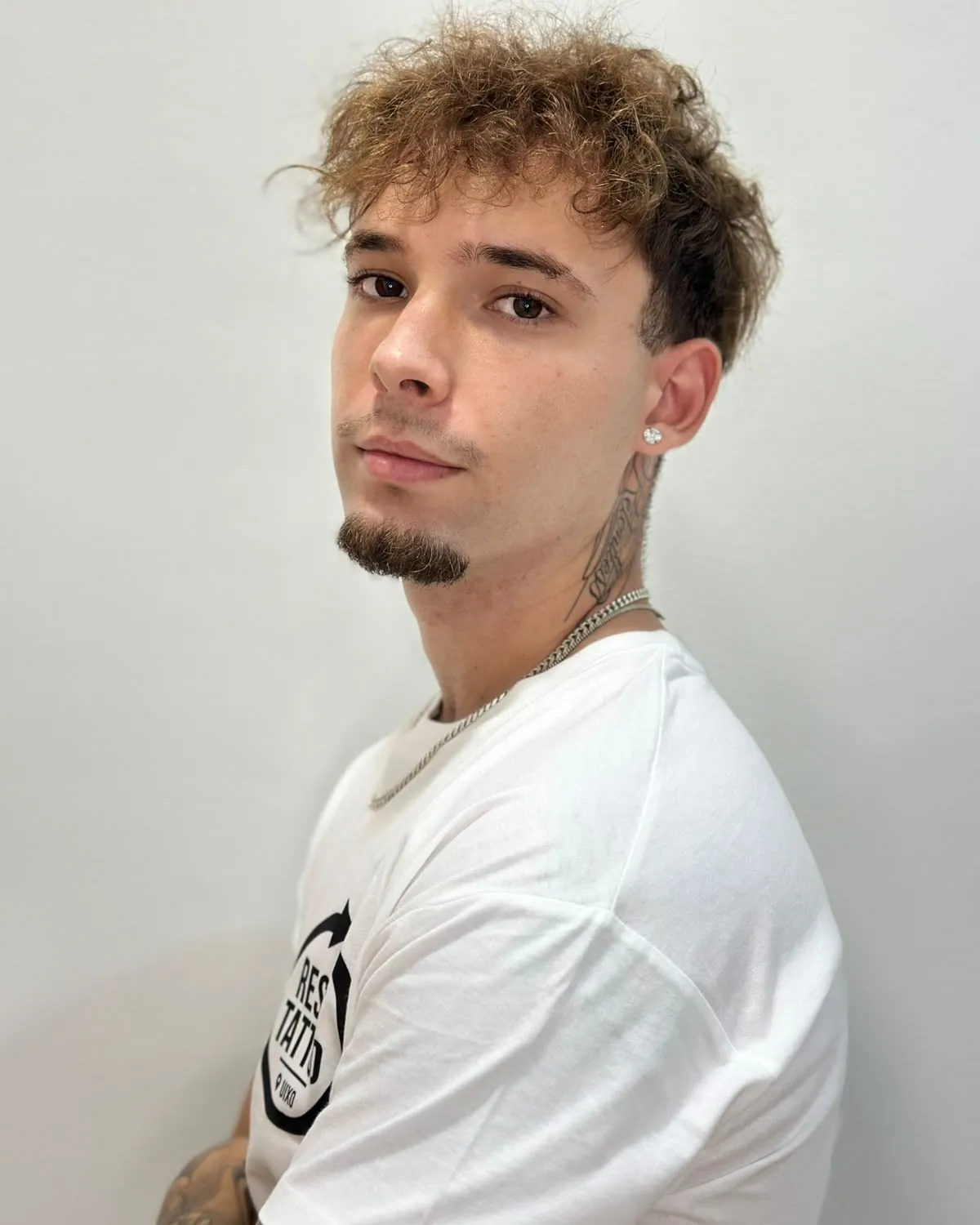 Guillem Estellés, técnico de láser de Reset Tattoo Uixó